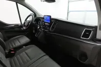 Ford Tourneo Custom din 2023 cu 44.756 km - oferta FOR205326 - foto 21