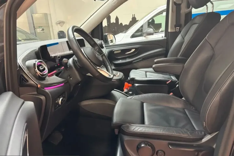 Mercedes-Benz V 300 (Clasa V) din 2024 cu 41.300 km - oferta MER205327 - foto 17