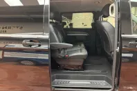 Mercedes-Benz V 300 (Clasa V) din 2024 cu 41.300 km - oferta MER205327 - foto 20