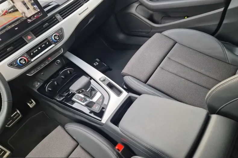 Audi A4 din 2024 cu 16.977 km - oferta AUD205328 - foto 12