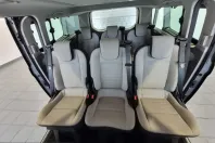 Ford Tourneo Custom din 2023 cu 60.145 km - oferta FOR205329 - foto 11