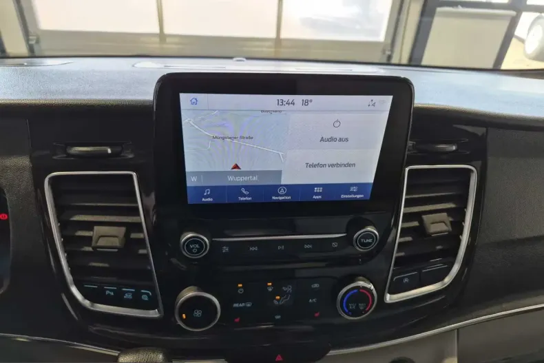 Ford Tourneo Custom din 2023 cu 60.145 km - oferta FOR205329 - foto 13