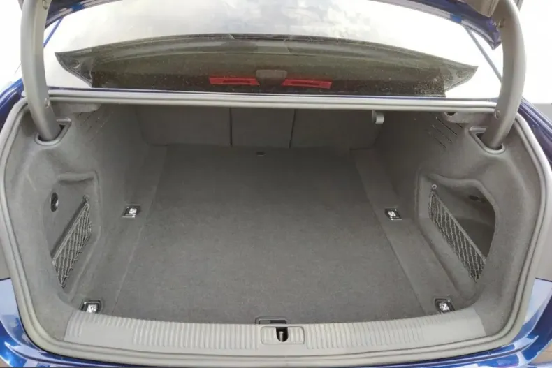 Audi A4 din 2024 cu 16.000 km - oferta AUD205330 - foto 6