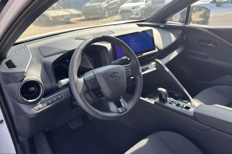 Toyota C-HR din 2025 cu 12.211 km - oferta TOY205331 - foto 9