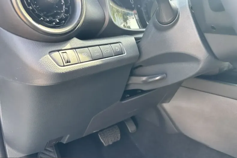 Toyota C-HR din 2025 cu 12.211 km - oferta TOY205331 - foto 10