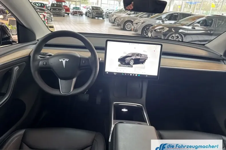 Tesla Model Y din 2024 cu 50.000 km - oferta TES205334 - foto 12