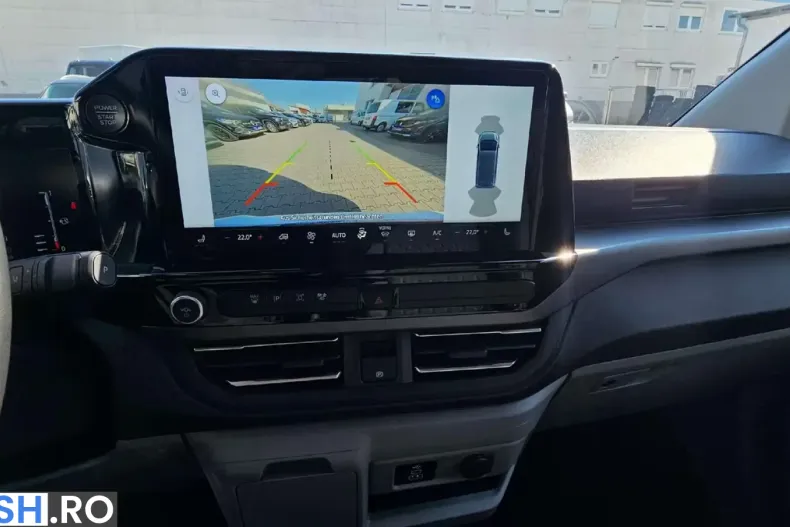 Ford Tourneo Custom din 2024 cu 57.122 km - oferta FOR205335 - foto 15