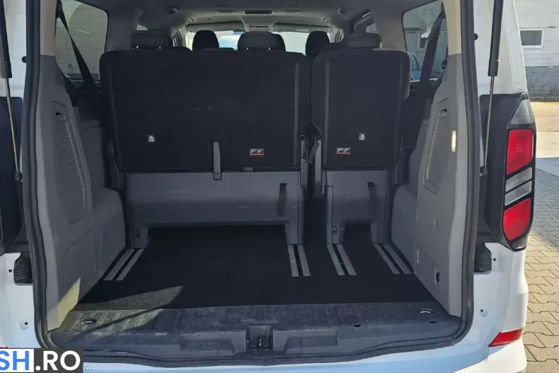 Ford Tourneo Custom din 2024 cu 57.122 km - oferta FOR205335 - foto 17