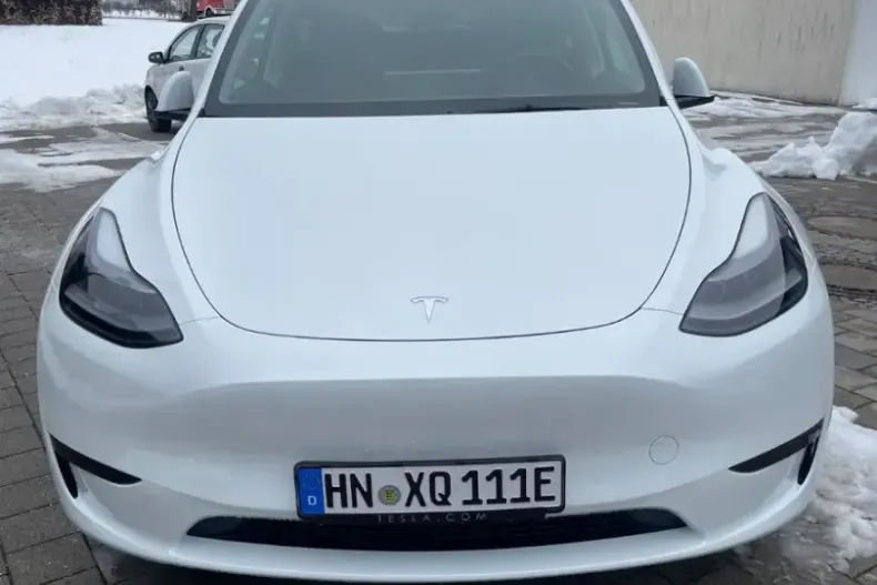Tesla Model Y din 2023 cu 28.800 km - oferta TES205336 - foto 6