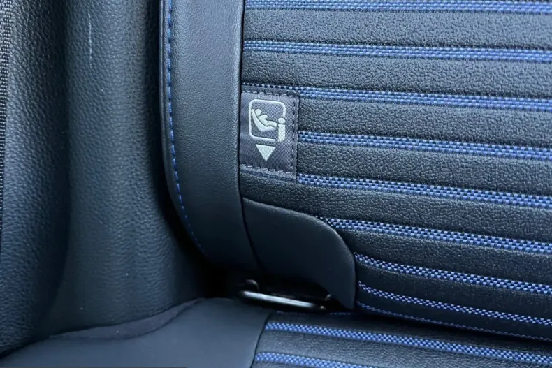 Toyota RAV4 din 2025 cu 15.048 km - oferta TOY205339 - foto 18