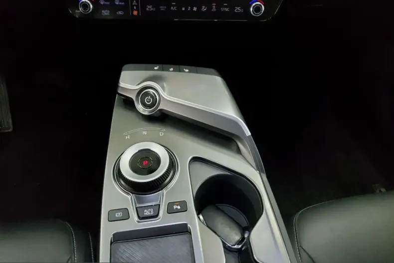 Kia EV6 din 2022 cu 77.986 km - oferta KIA205341 - foto 6