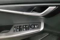 Kia EV6 din 2022 cu 77.986 km - oferta KIA205341 - foto 10