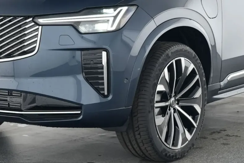 Volvo XC90 din 2025 cu 19.267 km - oferta VOL205344 - foto 10