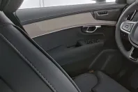 Volvo XC90 din 2025 cu 19.267 km - oferta VOL205344 - foto 12