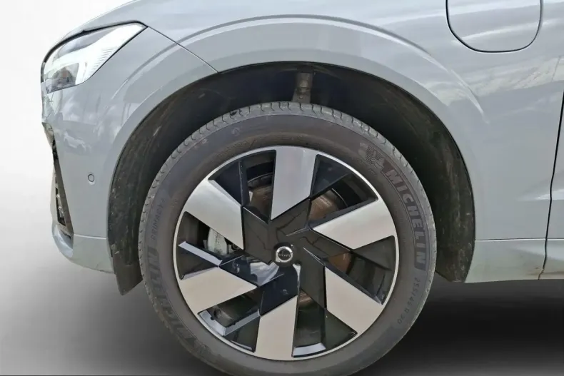 Volvo XC60 din 2024 cu 15.620 km - oferta VOL205345 - foto 10