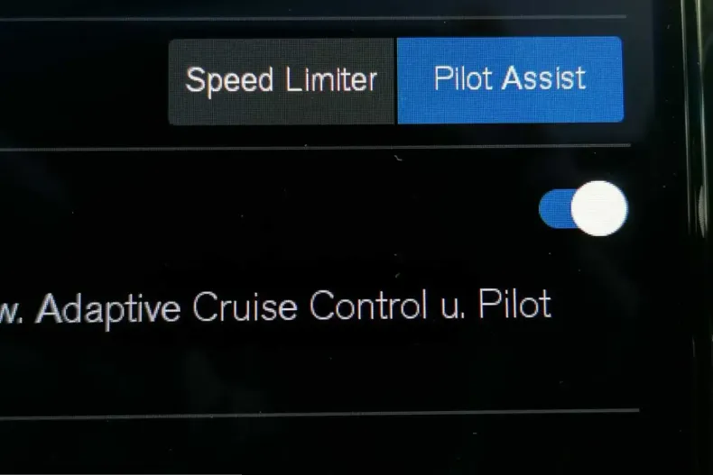 Volvo XC60 din 2025 cu 13.297 km - oferta VOL205347 - foto 9