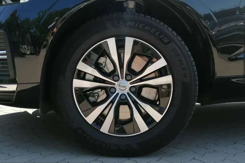 Volvo XC60 din 2025 cu 13.297 km - oferta VOL205347 - foto 15