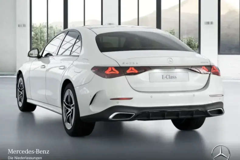 Mercedes-Benz E 400 (Clasa E) din 2024 cu 23.000 km - oferta MER205351 - foto 6