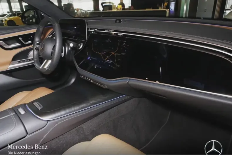 Mercedes-Benz E 400 (Clasa E) din 2024 cu 23.000 km - oferta MER205351 - foto 16