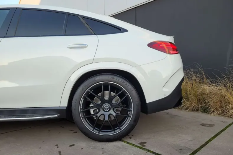 Mercedes-Benz GLE 53 AMG (Clasa GLE) din 2025 cu 4.766 km - oferta MER205355 - foto 40