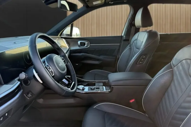 Kia Sorento din 2025 cu 22.341 km - oferta KIA205356 - foto 7