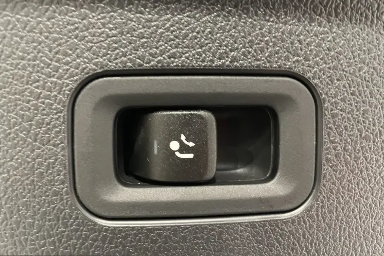 Mercedes-Benz GLE 63 AMG (Clasa GLE) din 2024 cu 40.572 km - oferta MER205359 - foto 12