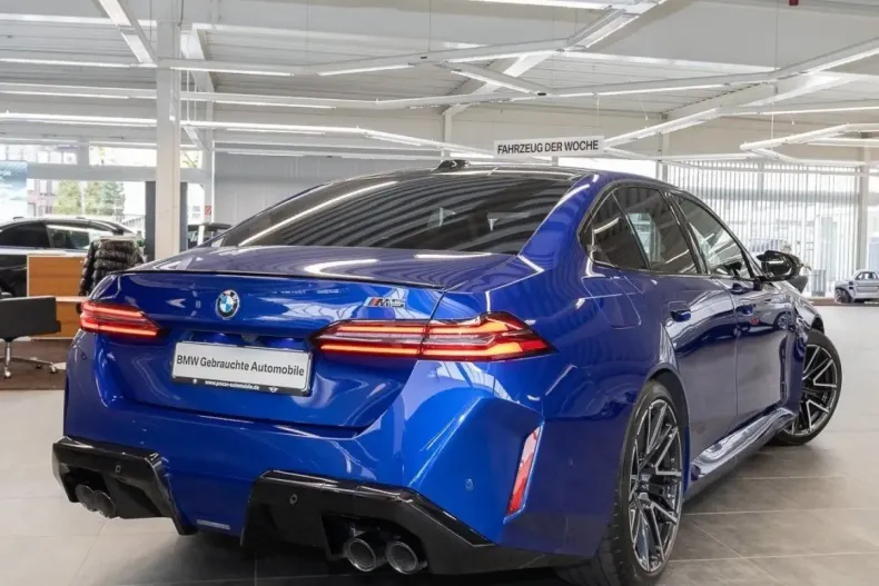 BMW M5 (Seria 5) din 2025 cu 15.412 km - oferta BMW205365 - foto 2