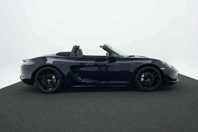 Porsche Boxster din 2025 cu 7.000 km - oferta POR205367 - foto 24