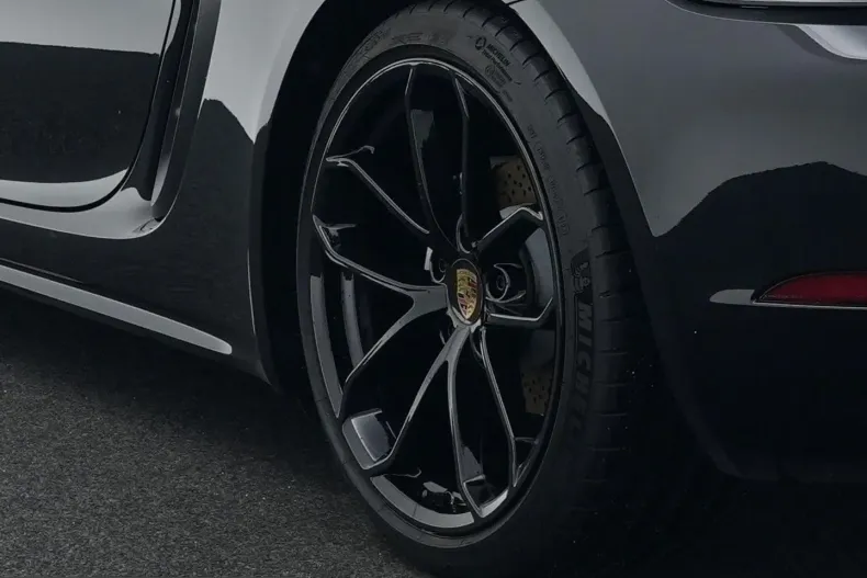 Porsche Boxster din 2025 cu 7.000 km - oferta POR205367 - foto 38