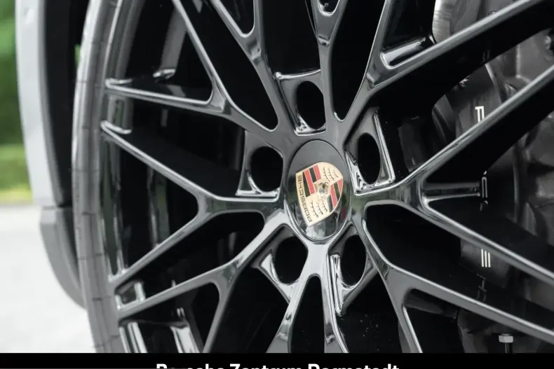 Porsche Macan din 2025 cu 16.500 km - oferta POR205370 - foto 22