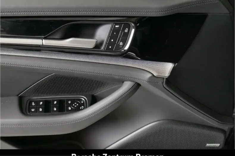 Porsche Panamera din 2025 cu 14.900 km - oferta POR205371 - foto 36