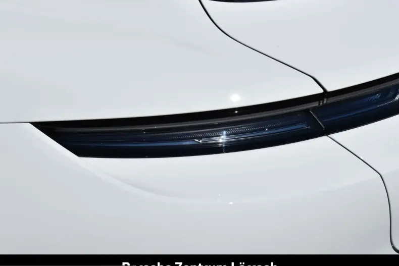 Porsche Taycan din 2025 cu 13.491 km - oferta POR205372 - foto 11