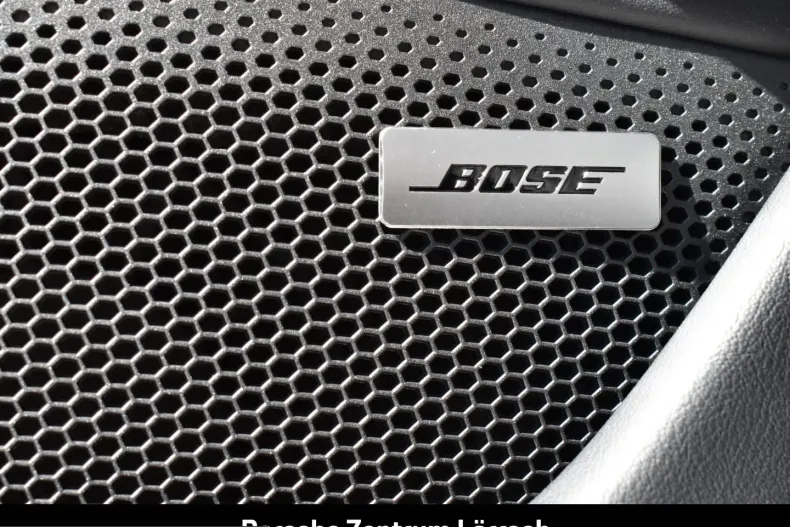 Porsche Taycan din 2025 cu 13.491 km - oferta POR205372 - foto 25