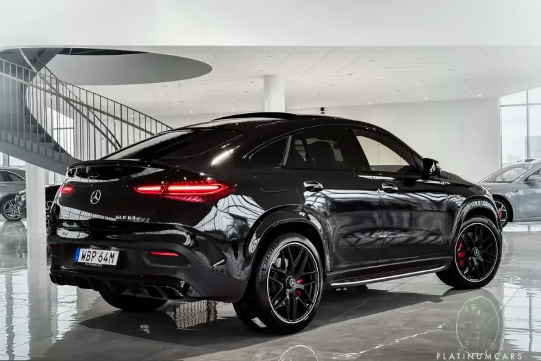 Mercedes-Benz GLE 63 AMG (Clasa GLE) din 2024 cu 24.000 km - oferta MER205374 - foto 2