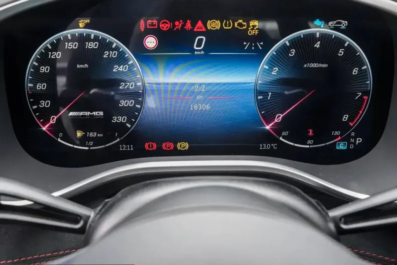 Mercedes-Benz SL 55 AMG (Clasa SL) din 2024 cu 16.300 km - oferta MER205379 - foto 9