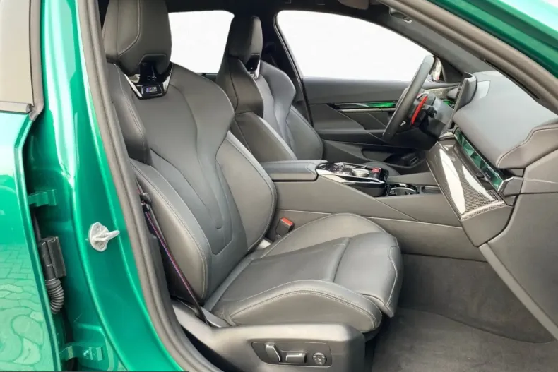 BMW M5 (Seria 5) din 2025 cu 10.230 km - oferta BMW205381 - foto 6