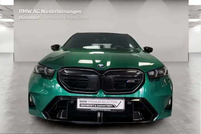 BMW M5 (Seria 5) din 2025 cu 32.077 km - oferta BMW205382 - foto 5