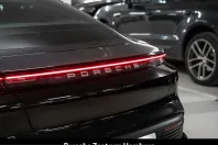 Porsche Taycan din 2024 cu 11.334 km - oferta POR205383 - foto 17