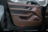 Porsche Taycan din 2024 cu 11.334 km - oferta POR205383 - foto 23