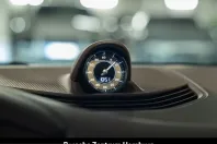 Porsche Taycan din 2024 cu 11.334 km - oferta POR205383 - foto 27