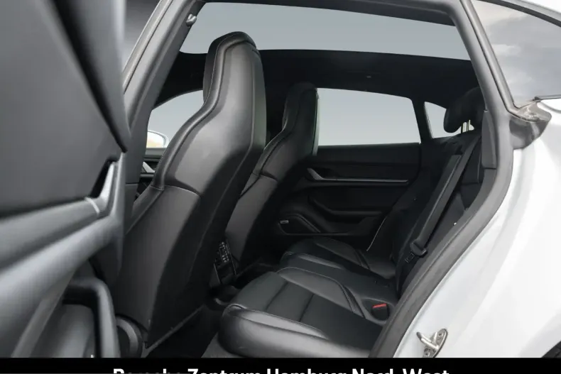 Porsche Taycan din 2024 cu 18.867 km - oferta POR205384 - foto 6