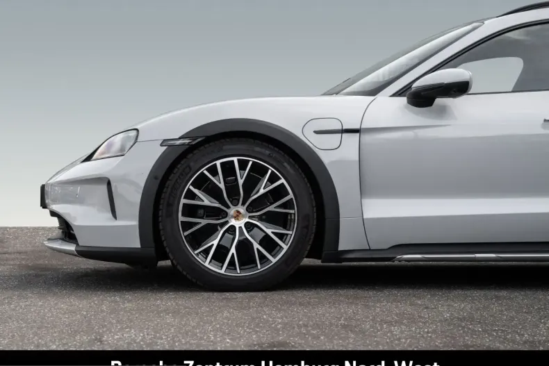 Porsche Taycan din 2024 cu 18.867 km - oferta POR205384 - foto 10