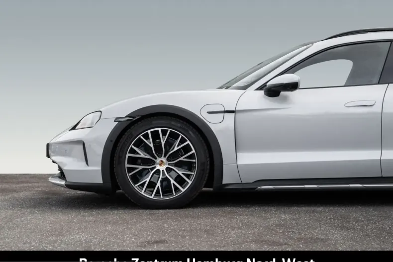 Porsche Taycan din 2024 cu 18.867 km - oferta POR205384 - foto 12