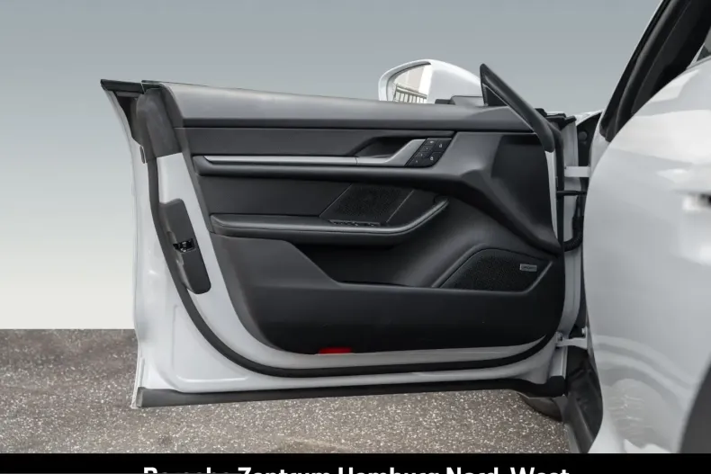 Porsche Taycan din 2024 cu 18.867 km - oferta POR205384 - foto 22