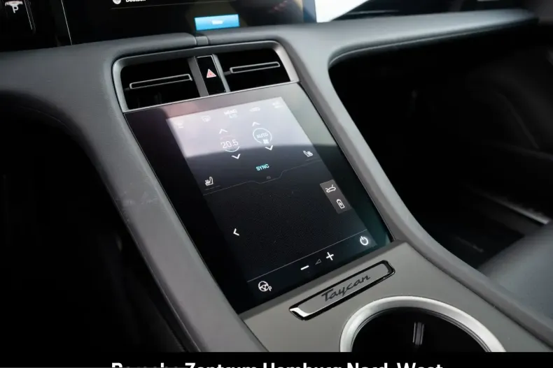 Porsche Taycan din 2024 cu 18.867 km - oferta POR205384 - foto 27