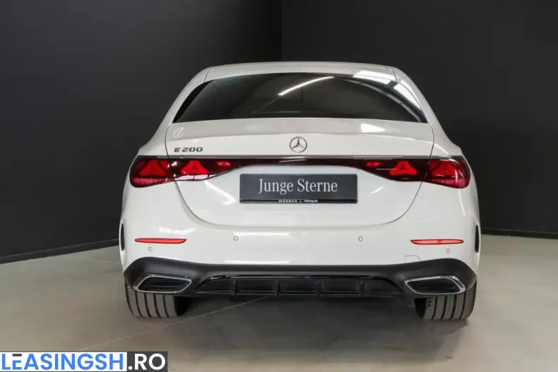 Mercedes-Benz E 200 (Clasa E) din 2024 cu 24.061 km - oferta MER205386 - foto 4