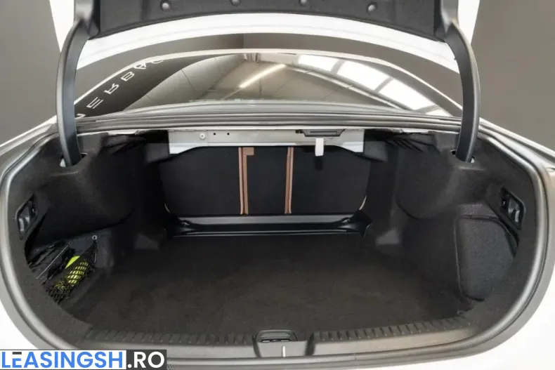 Mercedes-Benz E 200 (Clasa E) din 2024 cu 24.061 km - oferta MER205386 - foto 7