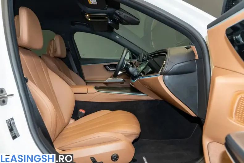 Mercedes-Benz E 200 (Clasa E) din 2024 cu 24.061 km - oferta MER205386 - foto 12