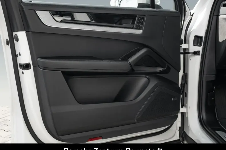 Porsche Cayenne din 2024 cu 25.757 km - oferta POR205387 - foto 18