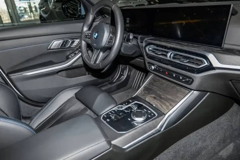 BMW 330 (Seria 3) din 2024 cu 8.874 km - oferta BMW205388 - foto 15